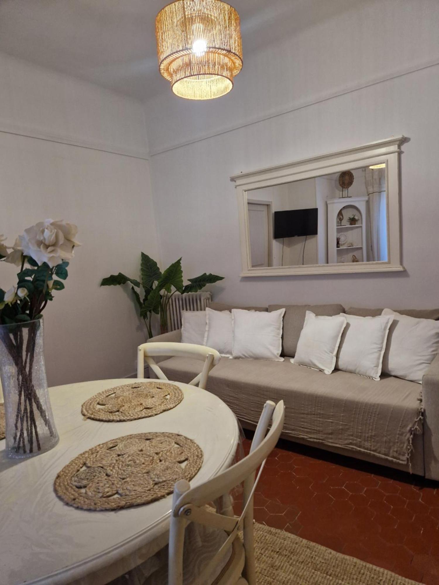 Toulon Soleil Et Douceur II Apartment ภายนอก รูปภาพ